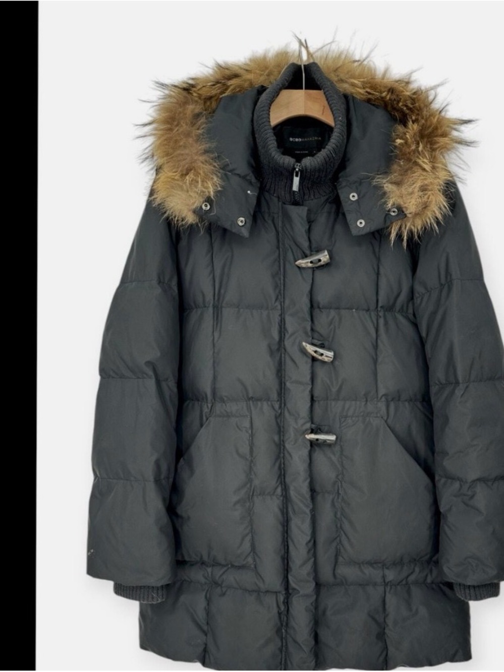BCBGMAXAZRIA Duck Down
Filled Fur Trim Removable Hood
Puffer Coat Parka Size M - Picture 4 of 5